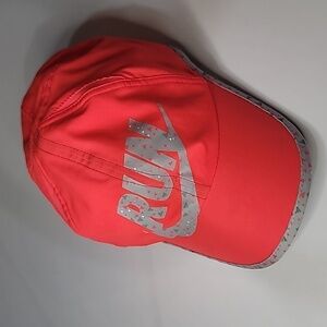 NIKE RUN Neon Featherlight Dri-Fit Running Hat Athletic